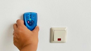 Wykrywacz drewna, metalu i przewodów PAN MULTIDETECTOR wskaźnik LED / dżwięk 9V 6F22