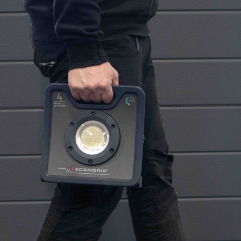 Wytrzymała akumulatorowo - sieciowa lampa robocza LED 4000 lm 25 W Scangrip NOVA 4 C R forLIFE 03.6204