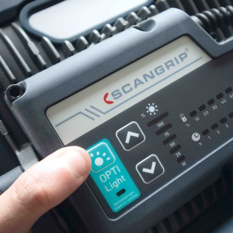 Wytrzymała akumulatorowo - sieciowa lampa robocza LED 4000 lm 25 W Scangrip NOVA 4 C R forLIFE 03.6204