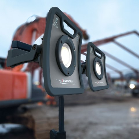 Wytrzymała akumulatorowo - sieciowa lampa robocza LED 6000 lm 37 W Scangrip NOVA 6 C R forLIFE 03.6205