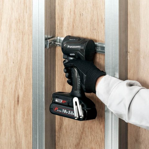 Zakrętarka udarowa 18V Panasonic EY1PD1 ładowarka 2 x aku 18 V / 5,0 Ah systainer