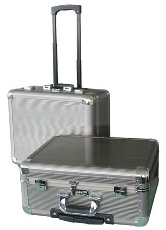 Skrzynia narzędziowa aluminiowa 24" na kółkach sata