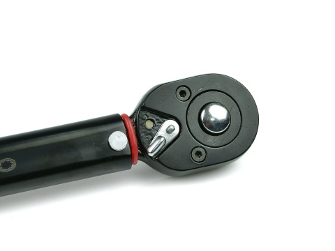 Klucz dynamometryczny 1/2 28-210nm nasadki alu 3el. Black HD GEKO
