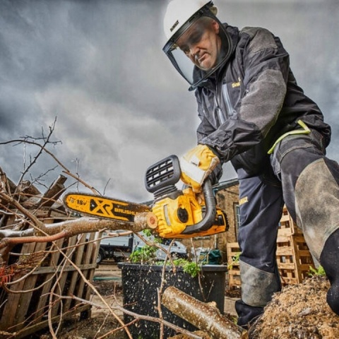 Pilarka łańcuchowa DeWALT DCM565N 18V XR bezszczotkowa 30cm BODY