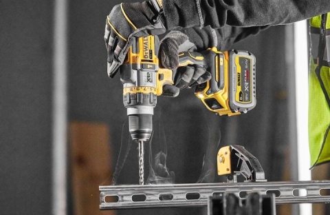 Wiertarko wkrętarka udarowa DEWALT 18V XR 126Nm BL DCD999N BODY