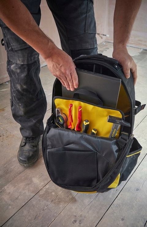 STANLEY Plecak FM na kołach