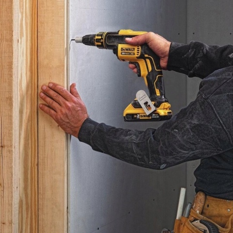 Zestaw narzędzi DEWALT DCH133 DCG405 DCF620, 18V XR, Li-Ion 2x5,0Ah