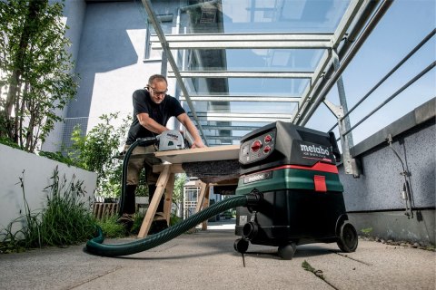 KT 18 LTX 66 BL Set Akumulatorowa pilarka tarczowa do cięcia wgłębnego Metabo 691172840