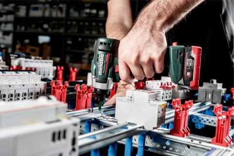 Akumulatorowy zakrętak udarowy PowerMaxx SSD 12 BL Metabo 601115890