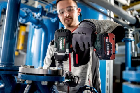 Akumulatorowy zakrętak udarowy SSW 18 LTX 800 BL Metabo 602403840