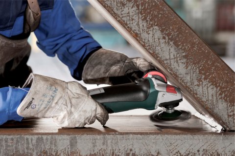 Szlifierka kątowa z płaską głowicą WEF 9-125 Quick Metabo 613060000
