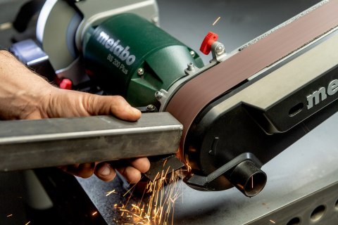 Uniwersalna szlifierka taśmowa BS 200 Plus Metabo 604220000