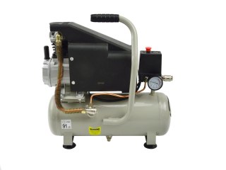 Kompresor olejowy 8L /mobilny/ (1) Geko