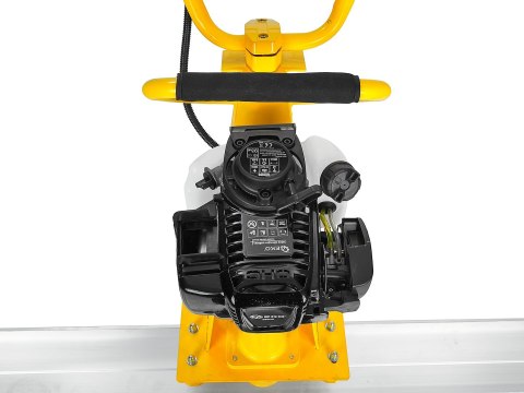 Listwa wibracyjna spalinowa do betonu 4-suwowa 1.6KW - 2m (1/2cz) Geko