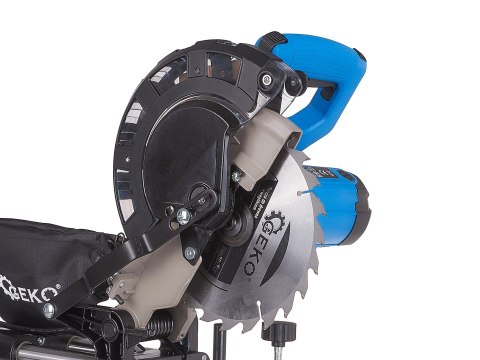 Piła ukośnica z posuwem 1700W 210mm (1) Geko
