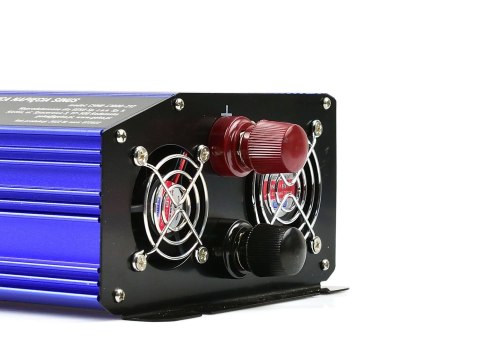 Przetwornica napięcia SINUS 12V/230V 1000/2000W (4) Geko
