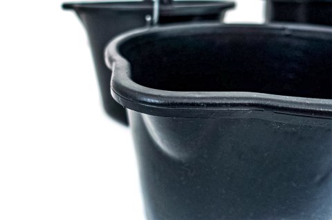 Wiadro budowlane 20L czarne Z LEJKIEM Geko