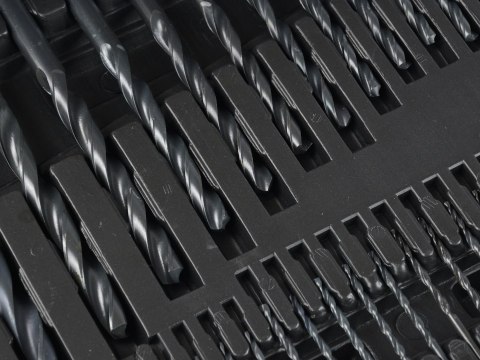 Zestaw 300szt. wierteł i bitów do drewna, metalu i betonu(1) Geko