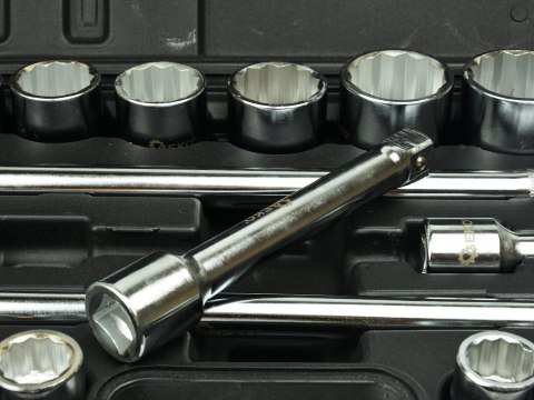 Zestaw kluczy nasad.21el.3/4" 12-kąt.19-50mm/czarna walizka/(2) Geko
