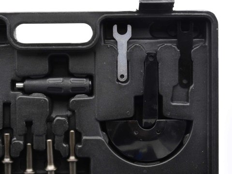 Zestaw narzędzi pneumatycznych 24el. (2) Geko