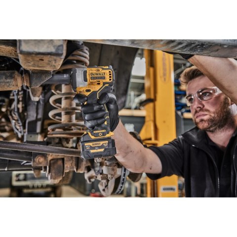 12V XR KLUCZ UDAROWY 1/2" 1 X 5AH AUTO DEWALT DCF901P1G-QW