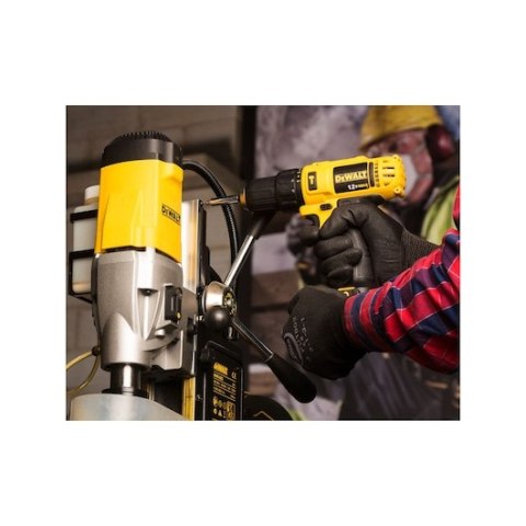 12V XR WIERTARKO-WKRĘTARKA Z UDAREM 2 X 2AH DEWALT DCD716D2-QW