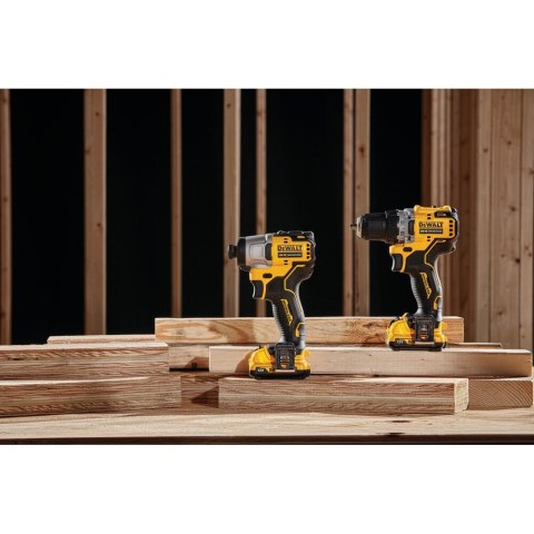 12V XR ZAKRĘTARKA UDAROWA 2 X 2AH DEWALT DCF801D2-QW