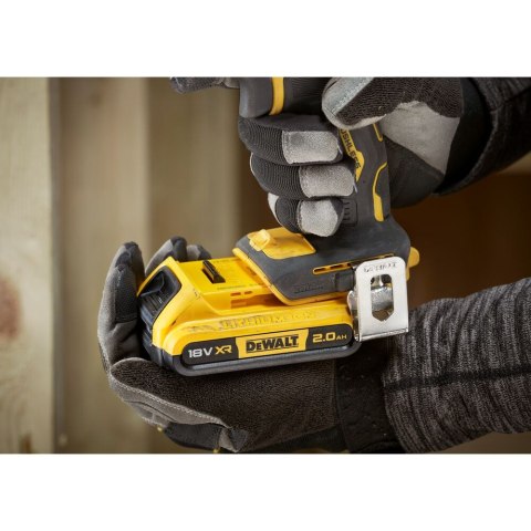 18V XR BEZSZCZOTKOWA WIERTARKO-WKRĘTARKA - 2 X 4AH DEWALT DCD794D2T-QW