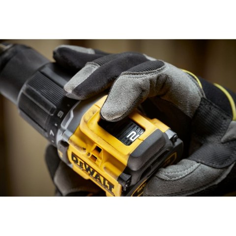 18V XR BEZSZCZOTKOWA WIERTARKO-WKRĘTARKA UDAROWA - 2 X 5AH DEWALT DCD799P2T-QW