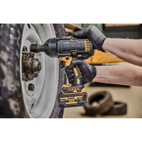 18V XR KLUCZ UDAROWY 1/2 1355NM 2X5AHGFN DEWALT DCF900P2G-QW