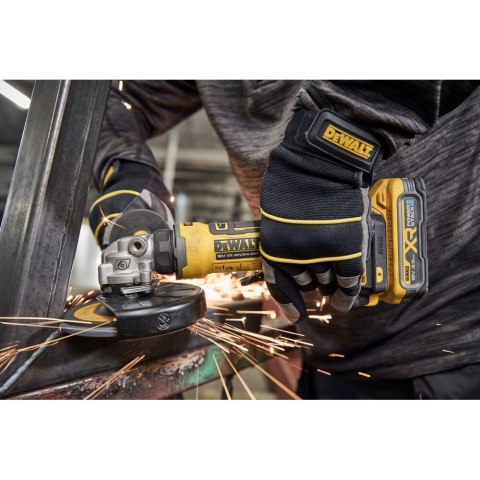 18V XR KOMPAKTOWA 125 MM SZLIFIERKA KĄTOWA - 2 X 3,5AH POWERSTACK DEWALT DCG404S2T-QW