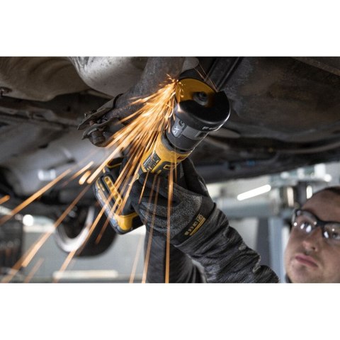 18V XR KOMPAKTOWA 76 MM PRZECINARKA - NARZĘDZIE BEZ AKUMULATORA I ŁADOWARKI DEWALT DCG430N-XJ