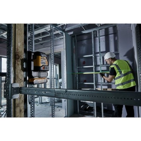 18V XR LASER KRZYŻOWY DEWALT DCLE34021N-XJ