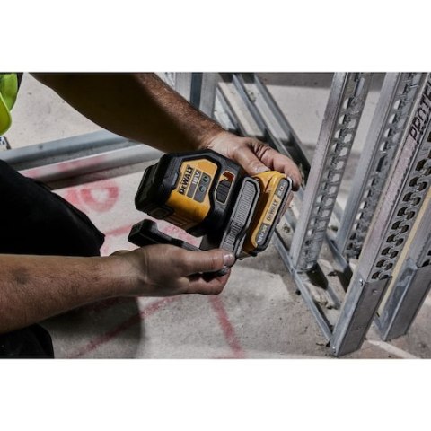 18V XR LASER KRZYŻOWY DEWALT DCLE34021N-XJ