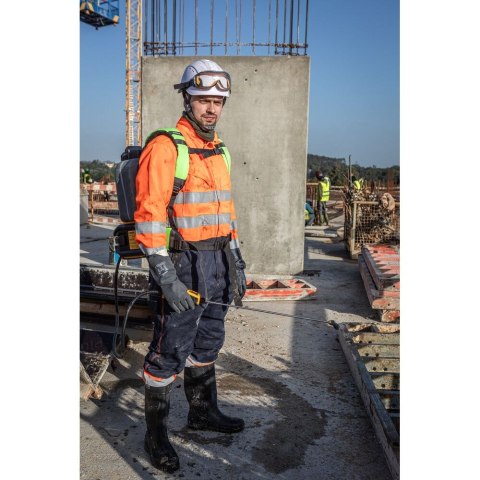 18V XR OPRYSKIWACZ DO CHEMII BUDOWLANEJ/BETONU - NARZĘDZIE BEZ AKUMULATORA I ŁADOWARKI DEWALT DCCS1100N-XJ
