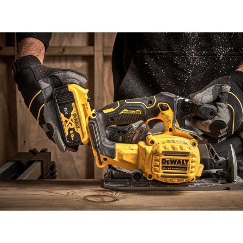 18V XR PILARKA TARCZOWA 165MM 2 X 5AH DEWALT DCS565P2-QW