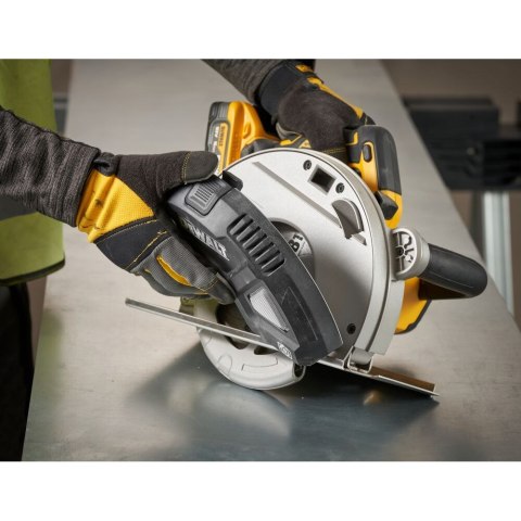 18V XR PILARKA TARCZOWA DO METALU 2X5AH PS DEWALT DCS383H2-QW