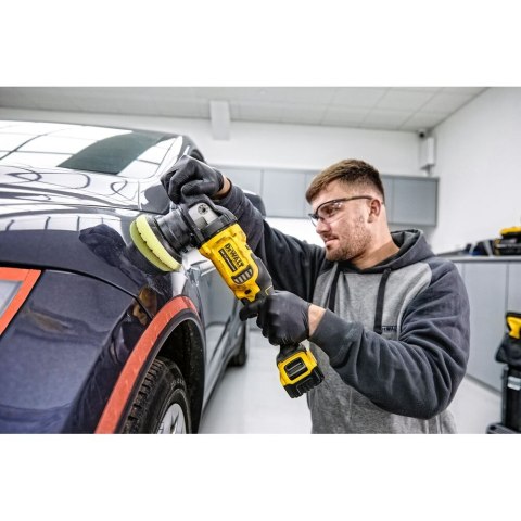 18V XR POLERKA ROTACYJNO-MIMOŚRODOWA 125MM 2 X 5AH DEWALT DCM848P2-QW