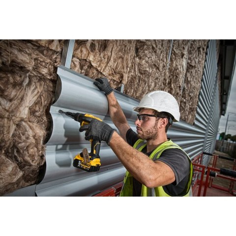 18V WKRĘTAK DO WKRĘTÓW SAMOWIERCĄCYCH Z SILNIKIEM BEZSZCZOTKOWYM BEZ BATERII DEWALT DCF622N-XJ