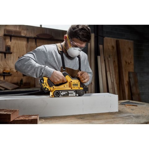 18V XR SZLIFIERKA TAŚMOWA 75X533MM 2X5AH DEWALT DCW220P2-QW