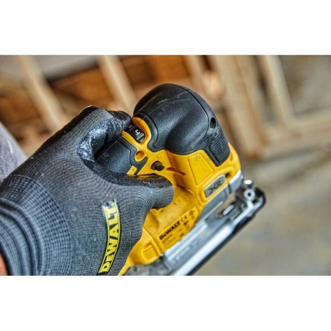 18V XR WYRZYNARKA 2 X 5AH DEWALT DCS334P2-QW