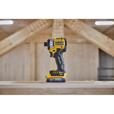 18V XR ZAKRĘTARKA UDAROWA 2X1.7AH POWERSTACK DEWALT DCF860E2T-QW