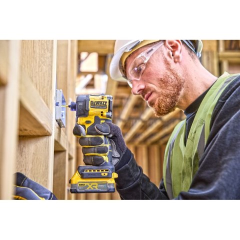 18V XR ZAKRĘTARKA UDAROWA HYDRAULICZNA 2X1.7AH POWERSTACK DEWALT DCF870E2T-QW