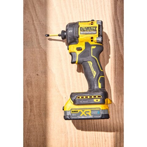 18V XR ZAKRĘTARKA UDAROWA HYDRAULICZNA 2X1.7AH POWERSTACK DEWALT DCF870E2T-QW