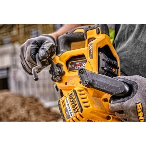 54V XR FLEXVOLT PILARKA TARCZOWA 190MM DEWALT DCS577N-XJ