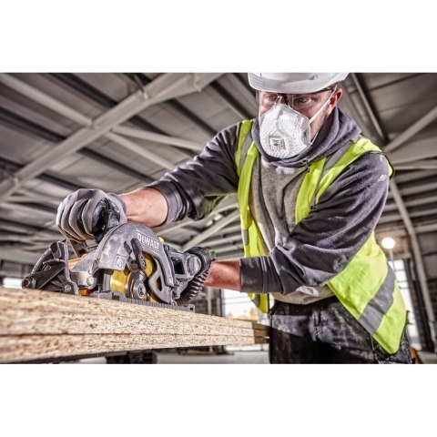 54V XR FLEXVOLT PILARKA TARCZOWA 190MM DEWALT DCS577N-XJ