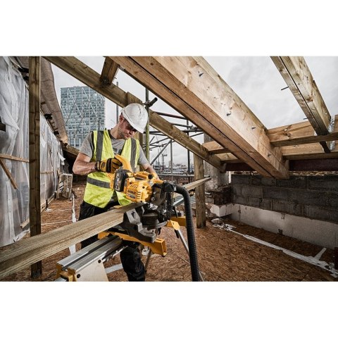 54V XR FLEXVOLT PILARKA UKOSOWA 216MM 2 X 6AH DEWALT DCS777T2-QW