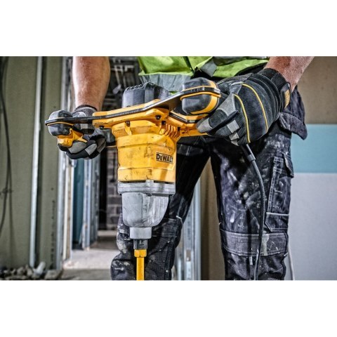 MIESZARKA Z UCHWYTEM 1800W DEWALT DWD241-QS