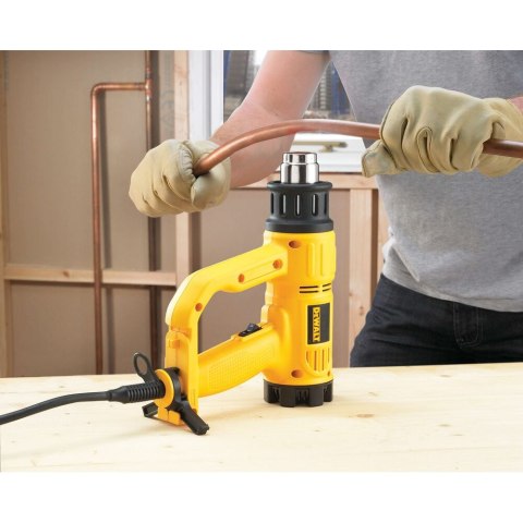OPALARKA 1800 W DEWALT D26411-QS