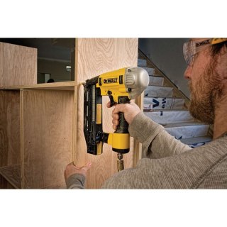 PNEM. GWOŹDZIARKA 16GA 25-64MM DEWALT DPN1664PP-XJ
